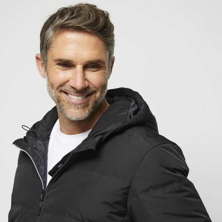 Mountain Ridge Snow Fall Seam Free 90/10 Long Line Down Puffer Jacket Black 4 Mountain Ridge Snow Fall Seam Free 90/10 Long Line Down Puffer Jacket Black - Image 2