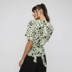 Stella Apple Ditsy Wrap Top Green Combo -Women's Clothing store online 634882 C 1300 48 2