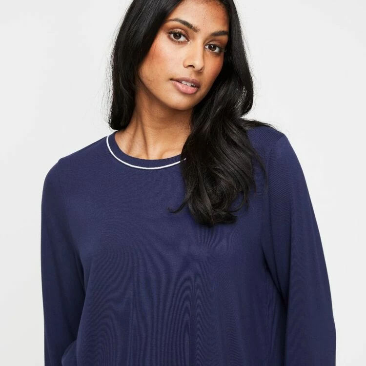 Sash & Rose Bamboo Curved Hem Long Sleeve Tee Navy 4 Sash & Rose Bamboo Curved Hem Long Sleeve Tee Navy - Image 2