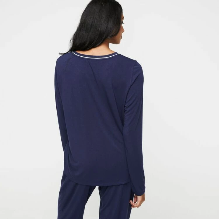 Sash & Rose Bamboo Curved Hem Long Sleeve Tee Navy 3 Sash & Rose Bamboo Curved Hem Long Sleeve Tee Navy