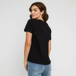 Khoko Basics Vee Neck Cotton Printed Tee Black 10 Khoko Basics Vee Neck Cotton Printed Tee Black -Women's Clothing store online 639772 C 0001 00 2