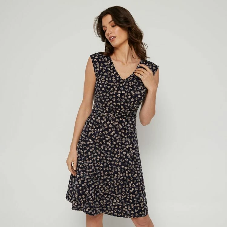 Savannah V Neck Jersey Fit And Flare Dress Black & Floral 3 Savannah V Neck Jersey Fit And Flare Dress Black & Floral