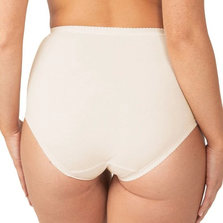 Triumph Cotton Lace Full Brief 7 Triumph Cotton Lace Full Brief - Image 5