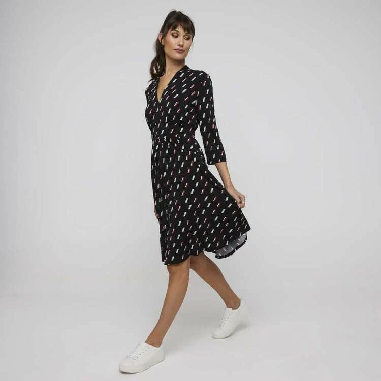 Khoko Smart V Neck F/Flare 3/4 Sleeve Dress Black & Print 3 Khoko Smart V Neck F/Flare 3/4 Sleeve Dress Black & Print