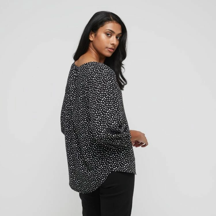 Savannah Viscose Blouse Black & Floral 3 Savannah Viscose Blouse Black & Floral